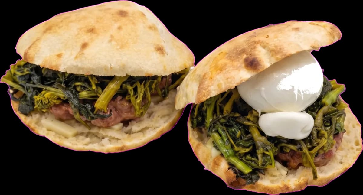 Due catuozzi aperti, farciti con salsiccia e friarielli